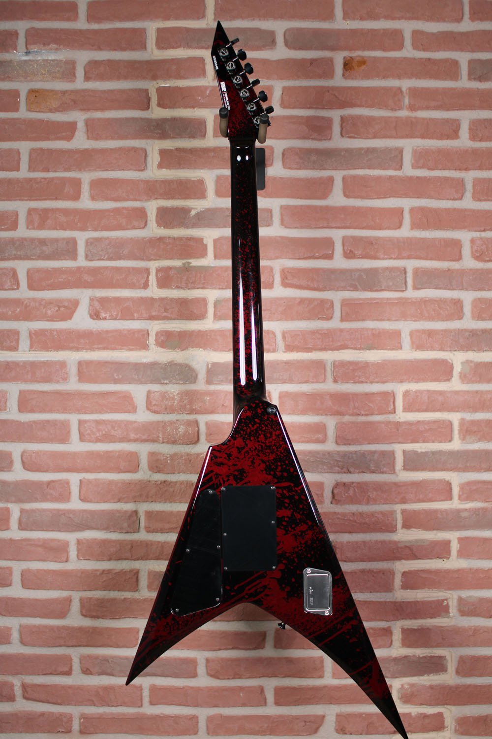USA V-II FR SC EMG  Blood Splatter
